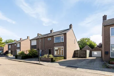 Beatrixstraat 11 – foto 1